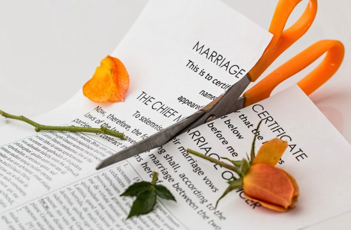 divorce finance
